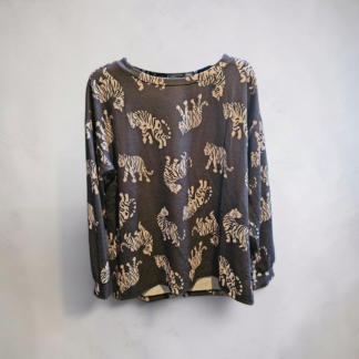 tiger-sweater