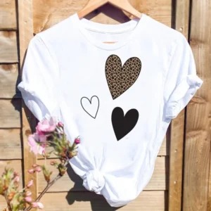 heart-shape-leopard-short-sleeve-t-shirt